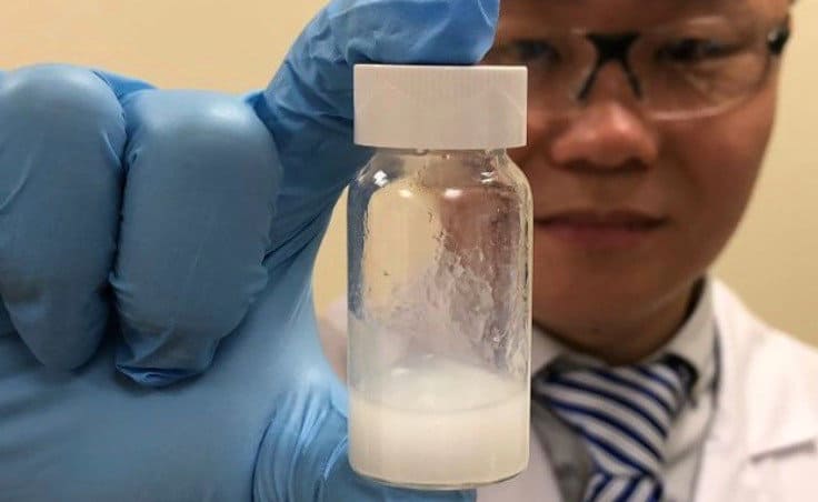 新加坡国立大学科研人员研发水凝胶，降低空气湿度遮阳发电！
